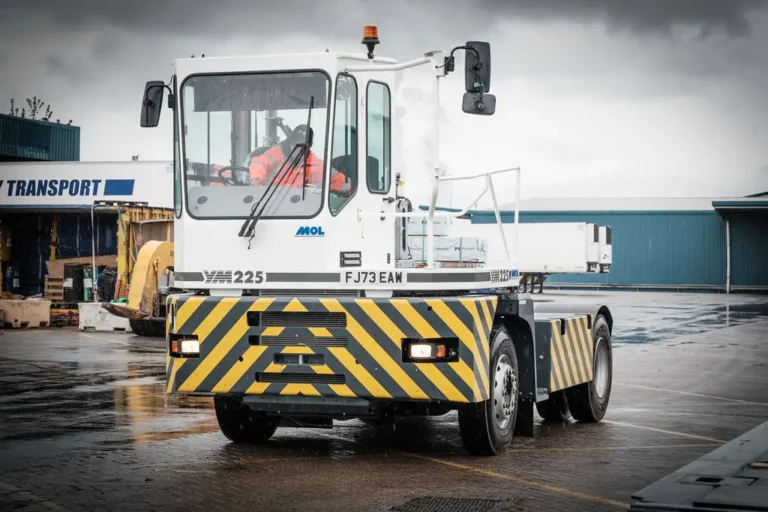 MOL Terminal Tractor