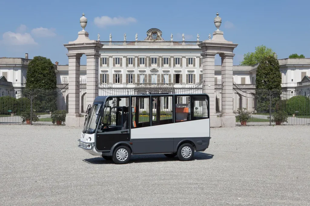 Spykstaal E-minibus