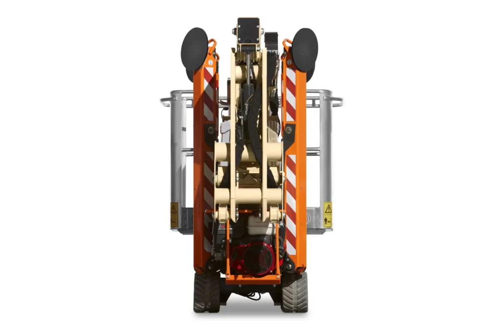 JLG Compact Crawler Boom Lifts