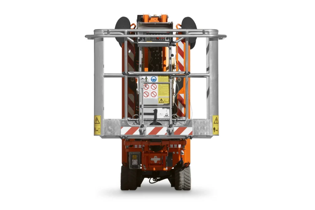 JLG Compact Crawler Boom Lifts